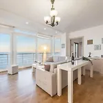 Blue Heaven -Full Sea View Brand New Apartment