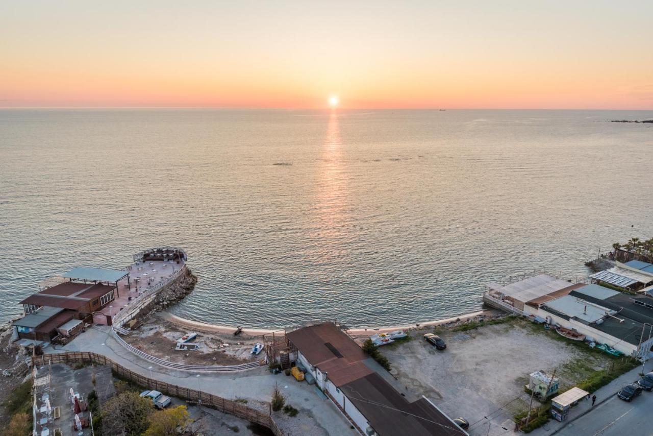 Apartment Blue Heaven -full Sea View Brand New Durres