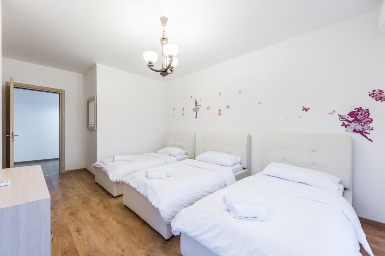 Appartement Blue Heaven -full Sea View Brand New Durrës